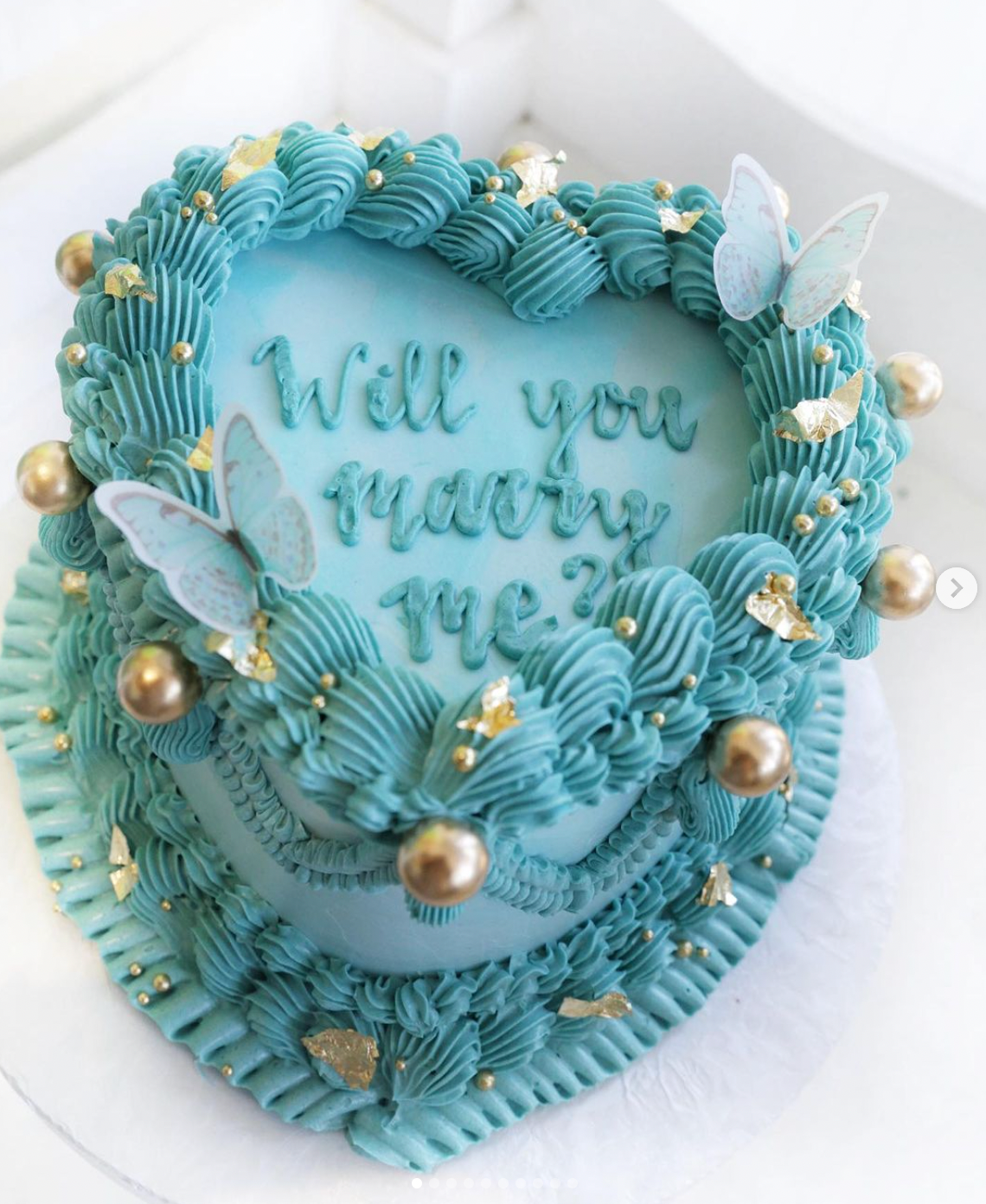 Crazy About You! Vintage Heart Cake